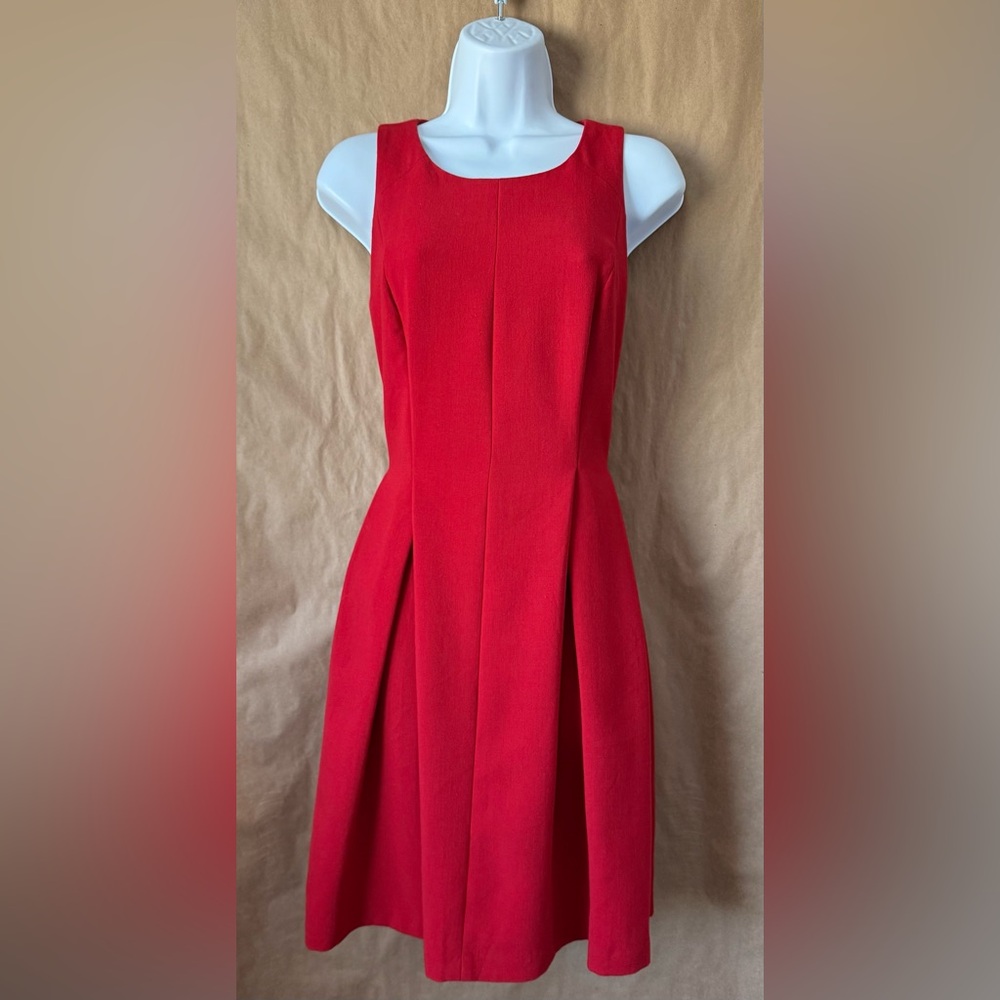Loft Ann Taylor Vintage 90’s sleeveless red dress. Size 6.